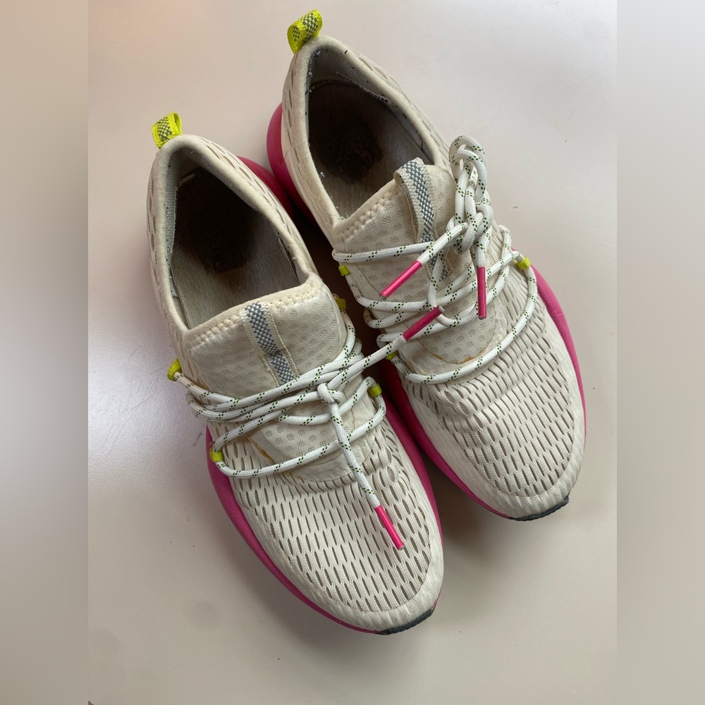 Sorel | Size 7.5 Kinetic Impact Sneaker in Cactus Pink/Natural - Picture 1 of 8